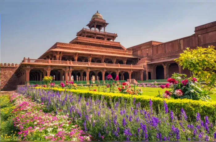 Same day Taj Mahal Tour with Fatehpur Sikri
